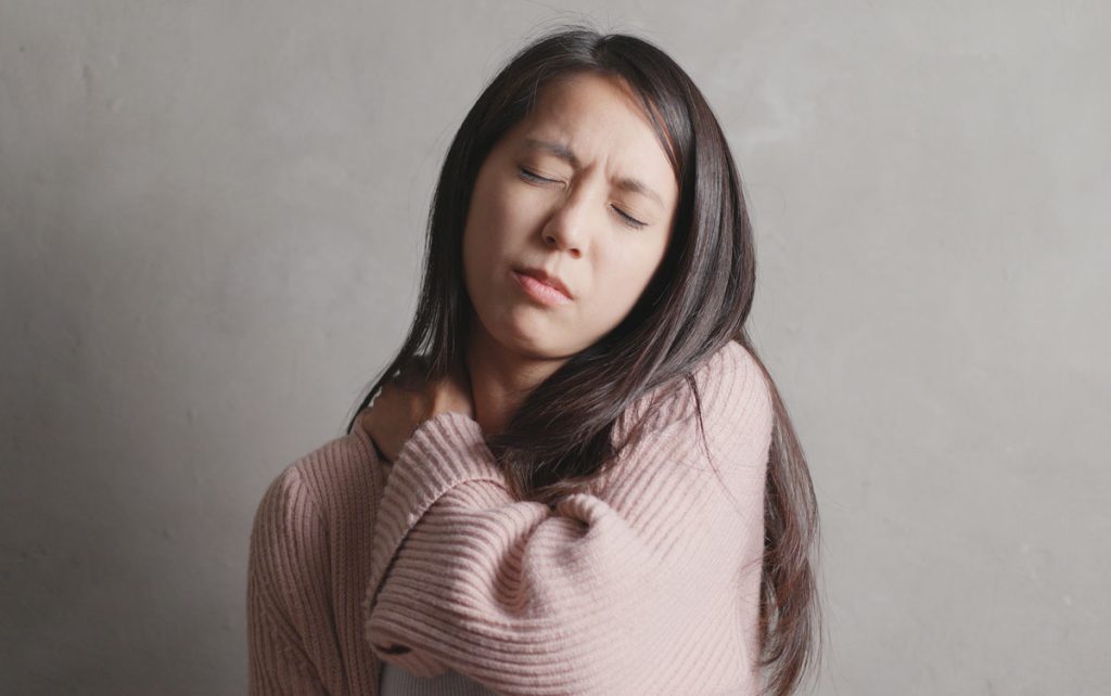 Pain Management in Spring Hill and Brooksville: Proven Treatments That Help You Reclaim Your Life 1 woman getting Pain Management in Spring Hill and Brooksville